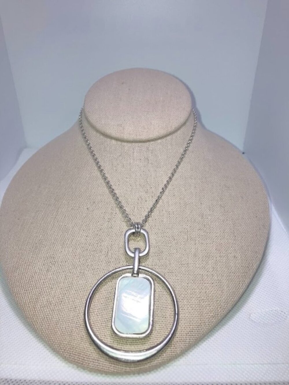 Lucky Brand Long Pendant Necklace Silver Tone Mother Of Pearl Flower Reversible